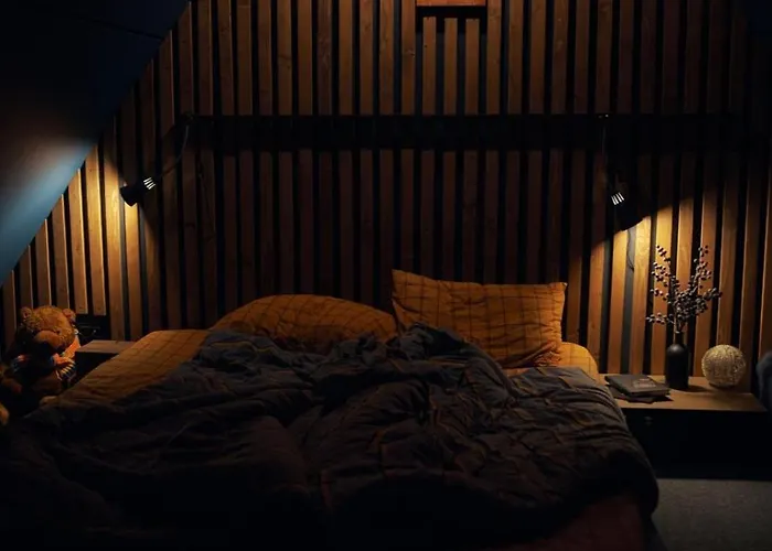 Spitzbergen House *