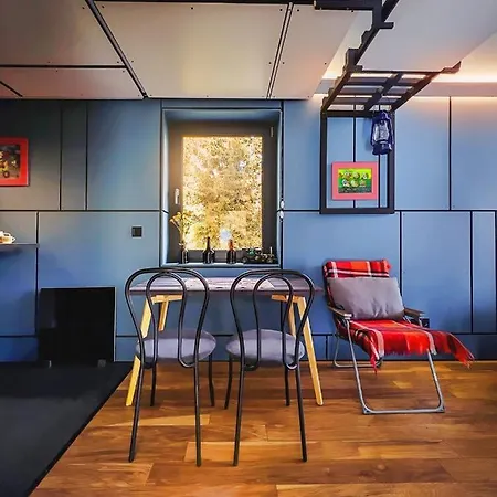 Chalet Spitzbergen House